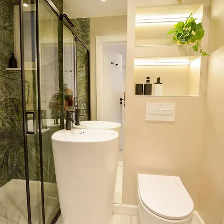Appartement Celeste - One Bedroom - Next To Victoria Avenue And Cismigiu Park *